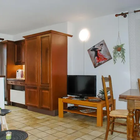 Holiday Home La Fiorella Semesterbostad