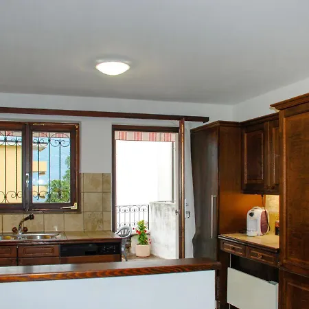 Holiday Home La Fiorella Semesterbostad *