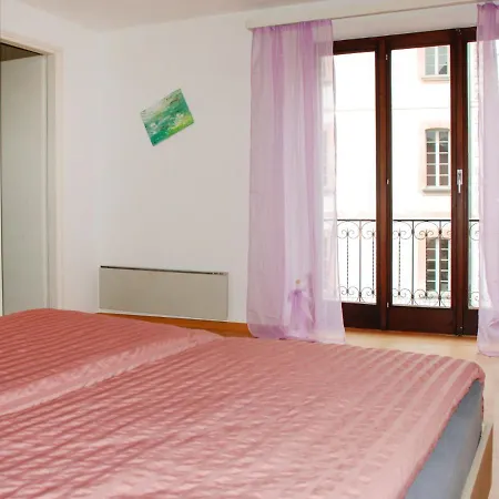 Semesterbostad Holiday Home La Fiorella *
